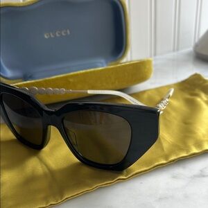 Gucci Black Sunglasses